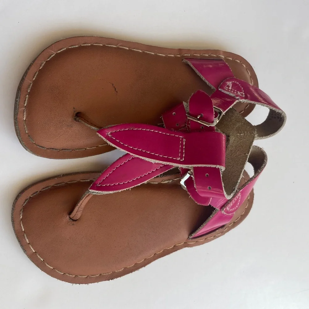 Salt Water Sandals by Hoy pink some
